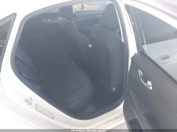 3KPF24AD7ME340143 2021 KIA FORTE - Image 8