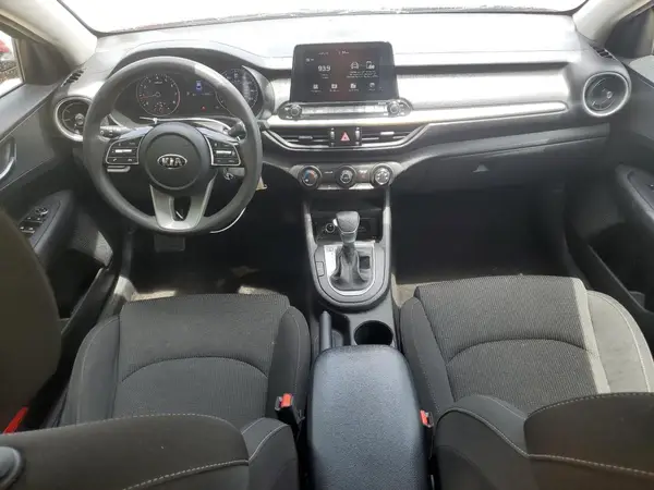 3KPF24AD7ME340367 2021 KIA FORTE - Image 8