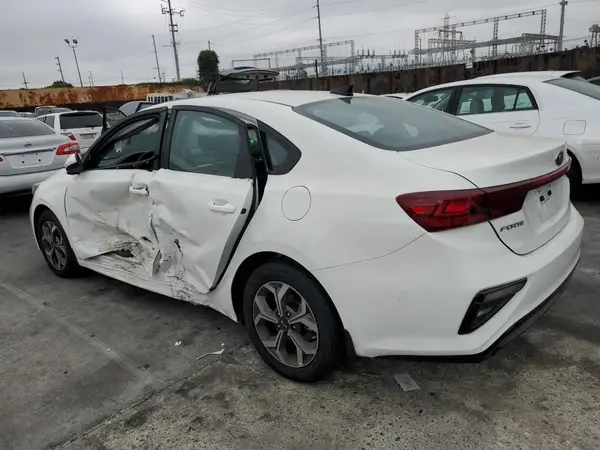 3KPF24AD7ME342264 2021 KIA FORTE - Image 2