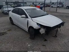3KPF24AD7ME343656 2021 KIA FORTE