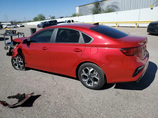 3KPF24AD7ME343818 2021 KIA FORTE - Image 2