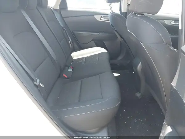 3KPF24AD7ME346783 2021 KIA FORTE - Image 8