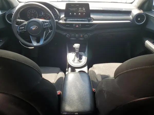 3KPF24AD7ME346895 2021 KIA FORTE - Image 8