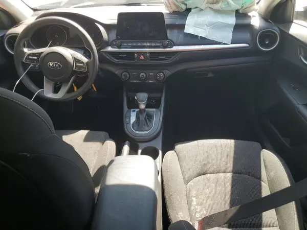 3KPF24AD7ME347738 2021 KIA FORTE - Image 8