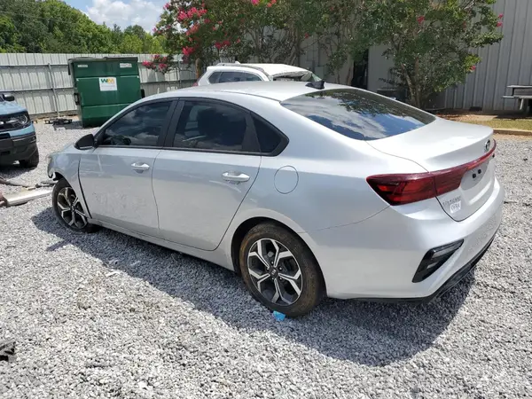 3KPF24AD7ME349053 2021 KIA FORTE - Image 2