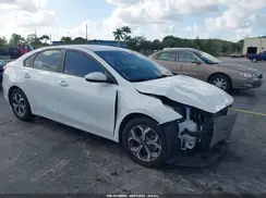 3KPF24AD7ME349327 2021 KIA FORTE