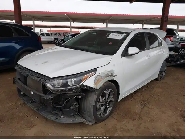 3KPF24AD7ME349621 2021 KIA FORTE - Image 2