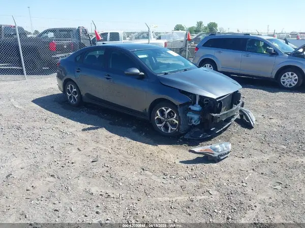 3KPF24AD7ME353121 2021 KIA FORTE - Image 1