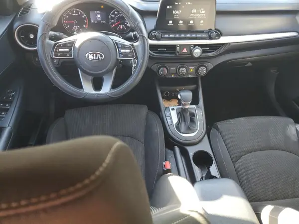 3KPF24AD7ME353524 2021 KIA FORTE - Image 8