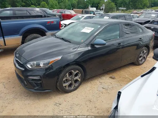 3KPF24AD7ME355726 2021 KIA FORTE - Image 2