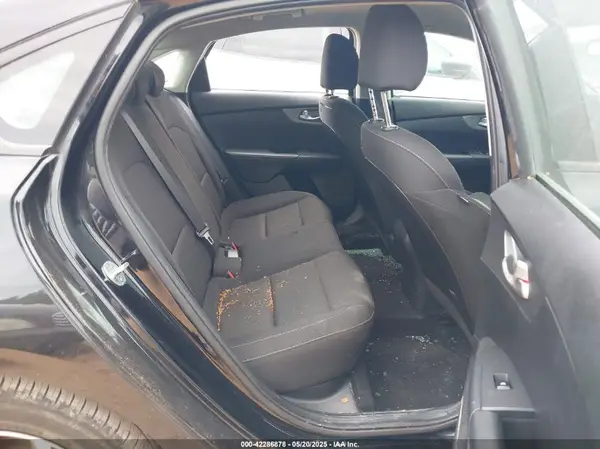 3KPF24AD7ME355726 2021 KIA FORTE - Image 8