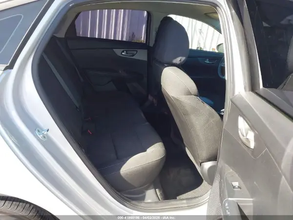 3KPF24AD7ME367469 2021 KIA FORTE - Image 8