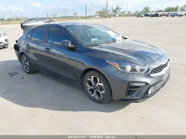 3KPF24AD7ME373577 2021 KIA FORTE - Image 1