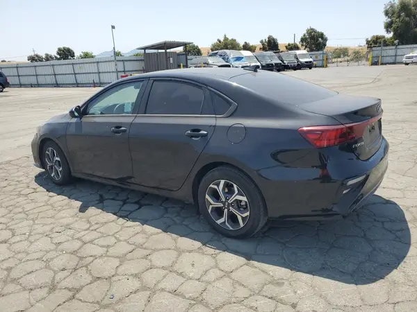 3KPF24AD7ME374017 2021 KIA FORTE - Image 2
