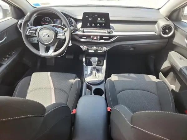 3KPF24AD7ME375216 2021 KIA FORTE - Image 8