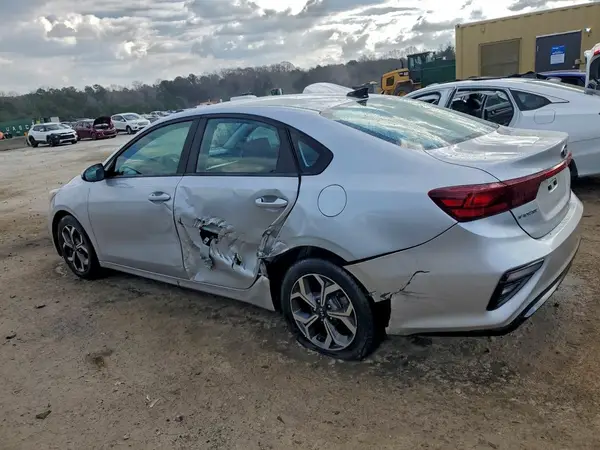 3KPF24AD7ME375314 2021 KIA FORTE - Image 2