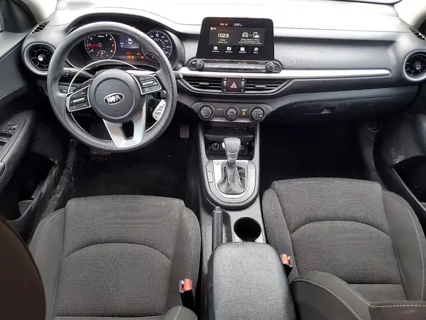 3KPF24AD7ME375443 2021 KIA FORTE - Image 8