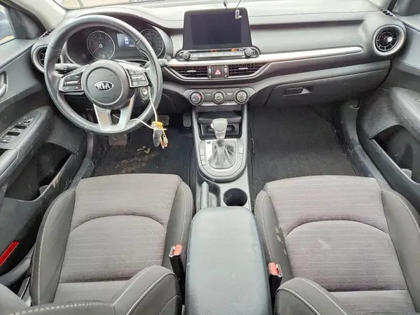 3KPF24AD7ME378228 2021 KIA FORTE - Image 8