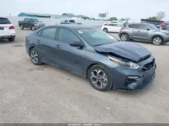 3KPF24AD7ME380027 2021 KIA FORTE