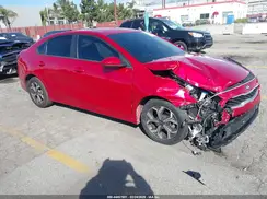 3KPF24AD7ME381534 2021 KIA FORTE