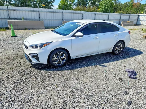 3KPF24AD7ME382795 2021 KIA FORTE - Image 1