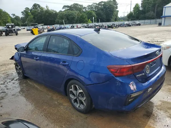 3KPF24AD7ME384854 2021 KIA FORTE - Image 2