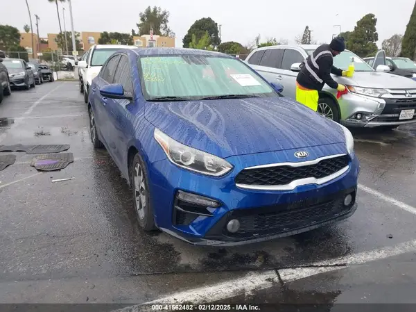 3KPF24AD7ME386202 2021 KIA FORTE - Image 1