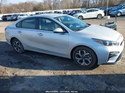 3KPF24AD7ME386832 2021 KIA FORTE
