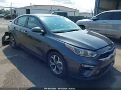3KPF24AD7ME387639 2021 KIA FORTE