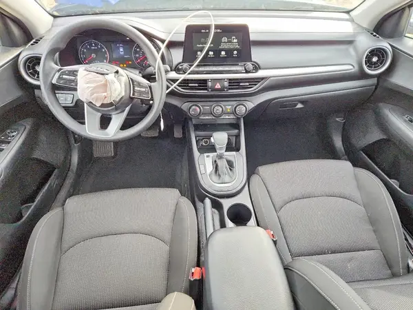 3KPF24AD7ME387947 2021 KIA FORTE - Image 8