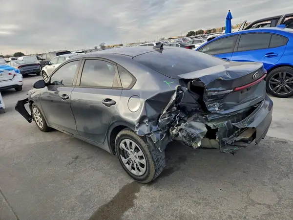 3KPF24AD7ME388631 2021 KIA FORTE - Image 2
