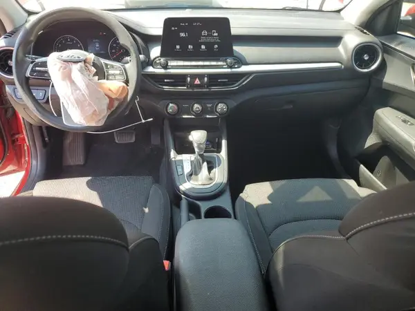 3KPF24AD7ME388970 2021 KIA FORTE - Image 8