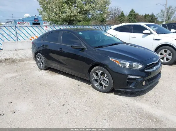 3KPF24AD7ME393313 2021 KIA FORTE - Image 1