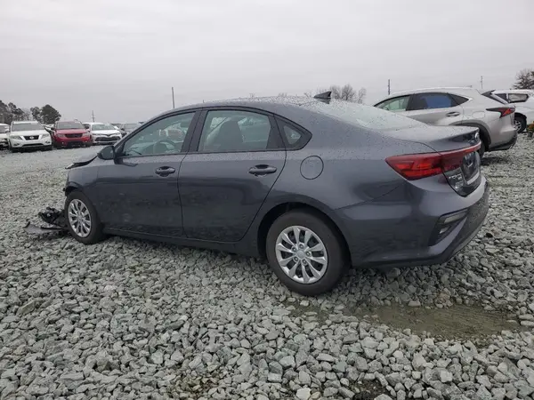 3KPF24AD7ME393389 2021 KIA FORTE - Image 2