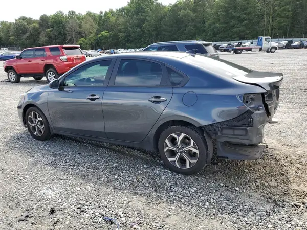 3KPF24AD7ME395031 2021 KIA FORTE - Image 2