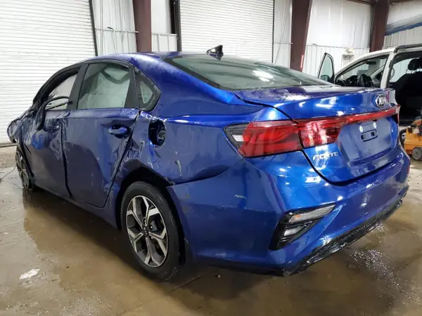 3KPF24AD7ME401300 2021 KIA FORTE - Image 2
