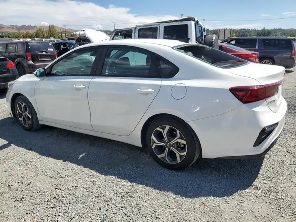 3KPF24AD7ME401510 2021 KIA FORTE - Image 2