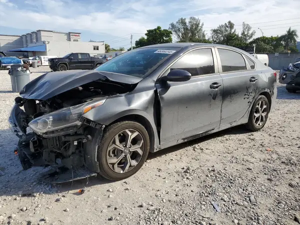 3KPF24AD7ME406139 2021 KIA FORTE - Image 1