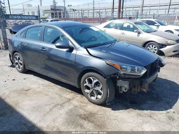 3KPF24AD7ME406545 2021 KIA FORTE - Image 1