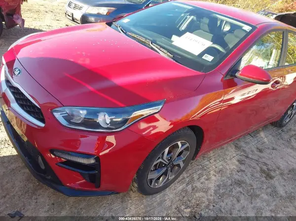 3KPF24AD7ME406612 2021 KIA FORTE - Image 2