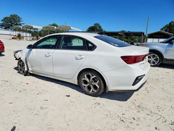 3KPF24AD7ME408716 2021 KIA FORTE - Image 2