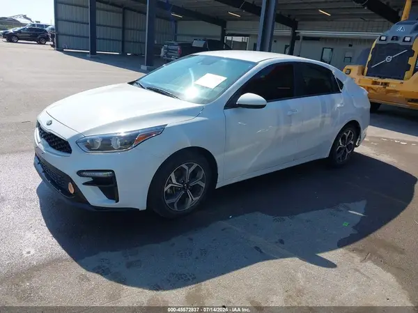 3KPF24AD7ME410918 2021 KIA FORTE - Image 2