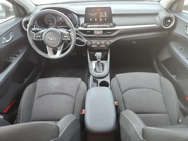 3KPF24AD7ME412605 2021 KIA FORTE - Image 8