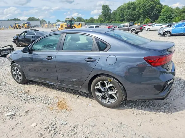 3KPF24AD7ME412801 2021 KIA FORTE - Image 2
