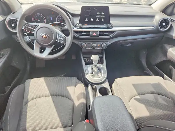 3KPF24AD7ME412801 2021 KIA FORTE - Image 8
