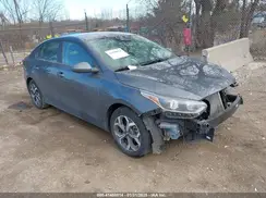 3KPF24AD7ME414144 2021 KIA FORTE