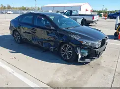 3KPF24AD7NE417255 2022 KIA FORTE