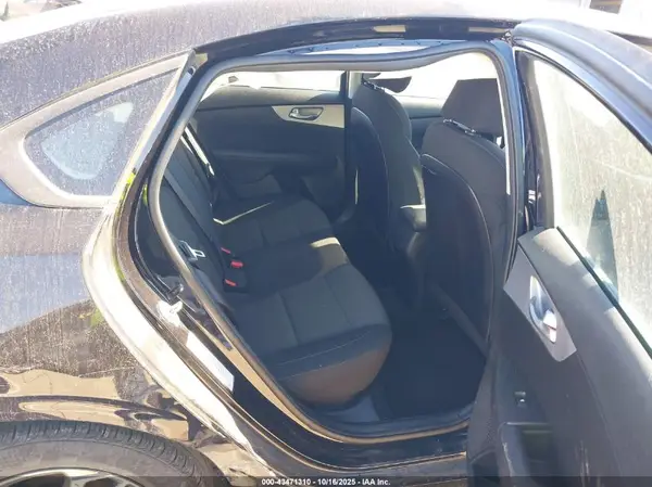 3KPF24AD7NE417255 2022 KIA FORTE - Image 8