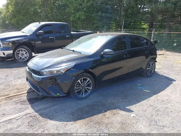 3KPF24AD7NE425095 2022 KIA FORTE - Image 2