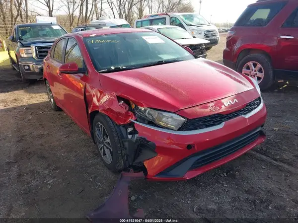 3KPF24AD7NE427039 2022 KIA FORTE - Image 1